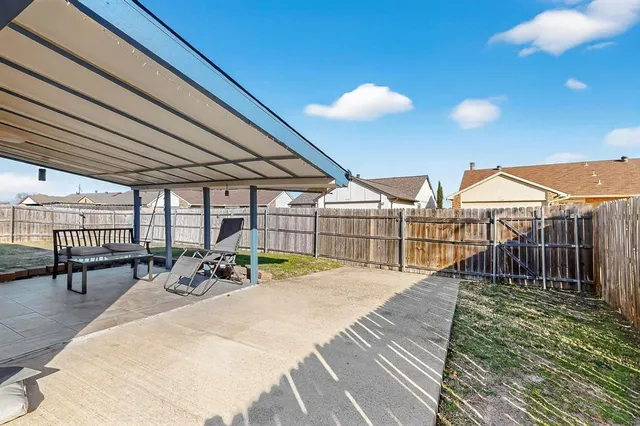 $2,350 | 5613 Powers Street, The Colony, TX 75056