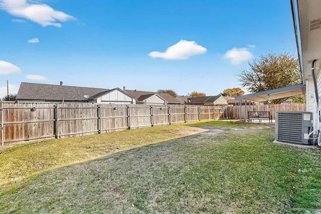 $2,350 | 5613 Powers Street, The Colony, TX 75056