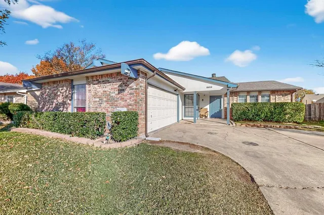 $2,350 | 5613 Powers Street, The Colony, TX 75056