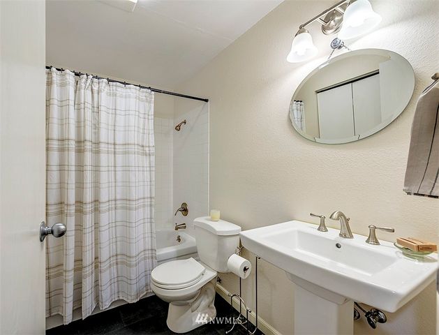 $515,000 | 1613 102nd Place Northeast, Unit C2, Bellevue, WA 98004