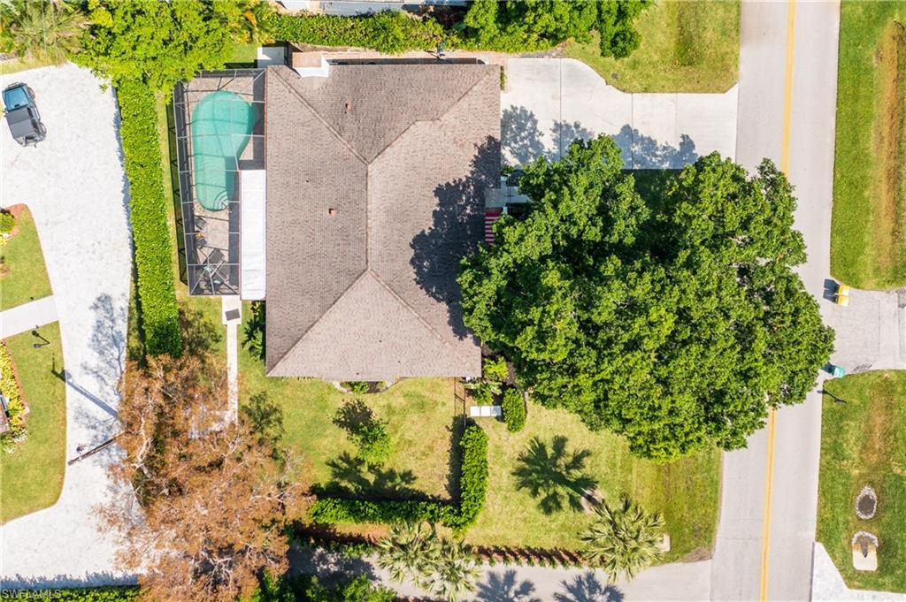 237 Burning Tree Drive Naples, FL 34105 - Photo 31 of 32