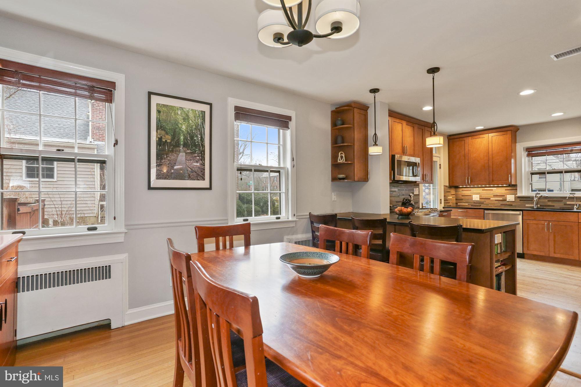 9025 Fairview Road Silver Spring, MD 20910 - Photo 14 of 33 Dining Room