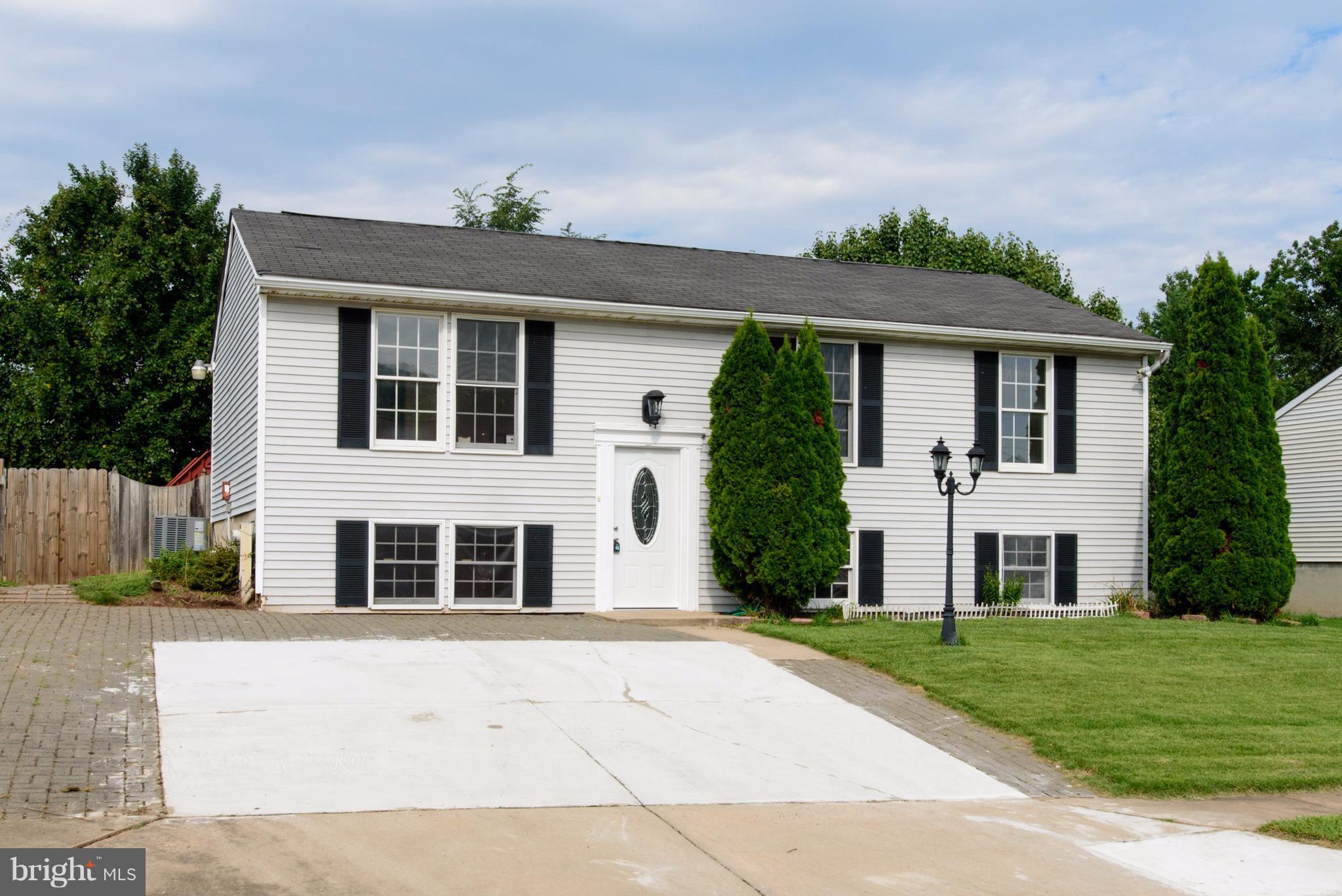 2306 Crossett Road Baltimore, MD 21237 - Photo 1 of 30 Welcome Home!