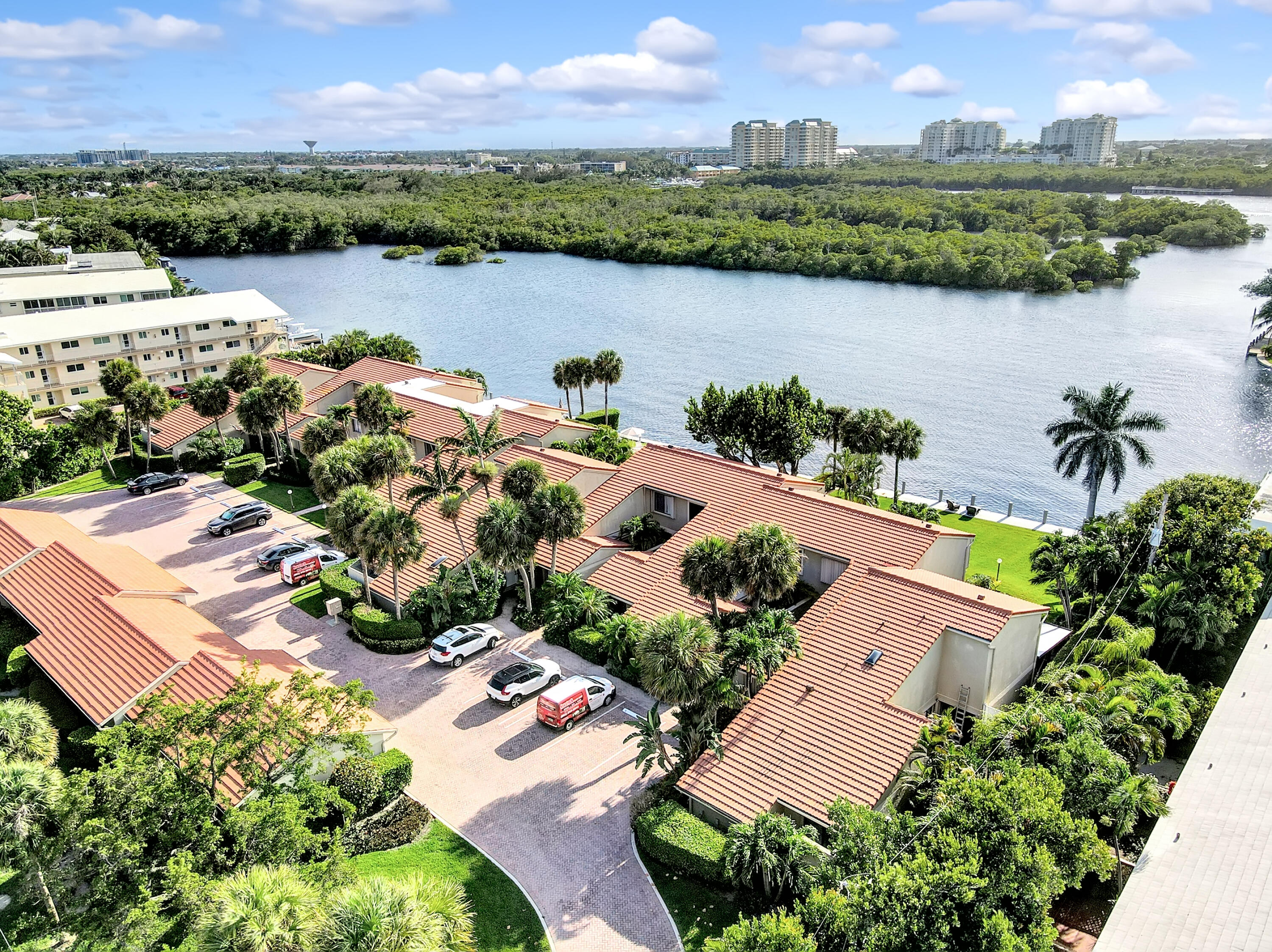 6550 North Ocean Boulevard, Unit 12 Ocean Ridge, FL 33435 - Photo 4 of 39 Private garden