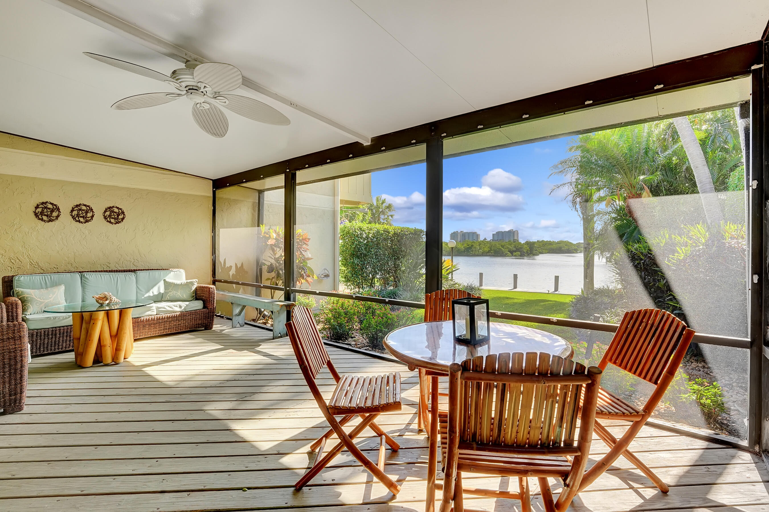 6550 North Ocean Boulevard, Unit 12 Ocean Ridge, FL 33435 - Photo 9 of 39 Covered loggia