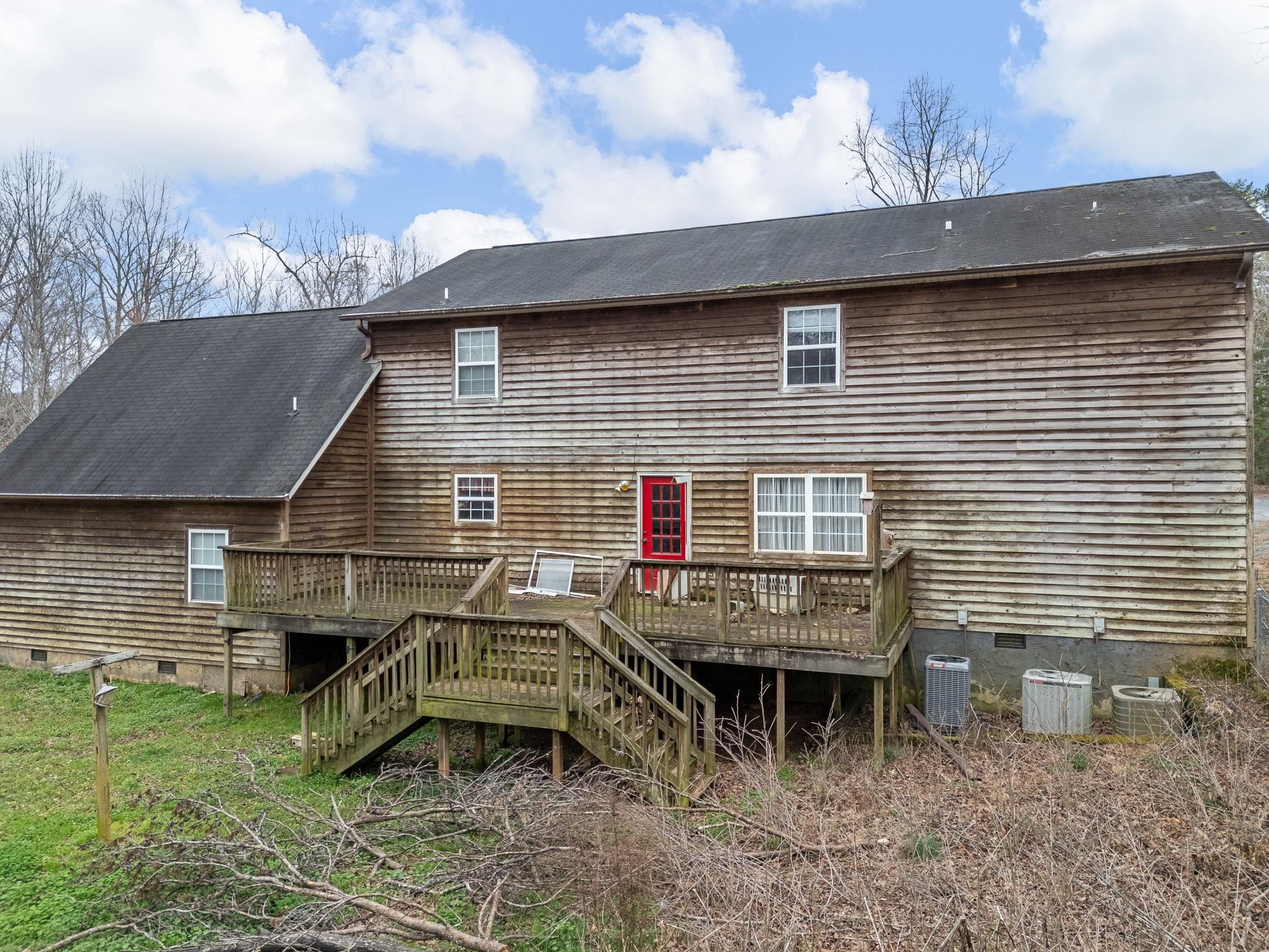 155 Ridings Road Campobello, SC 29322 - Photo 32 of 50