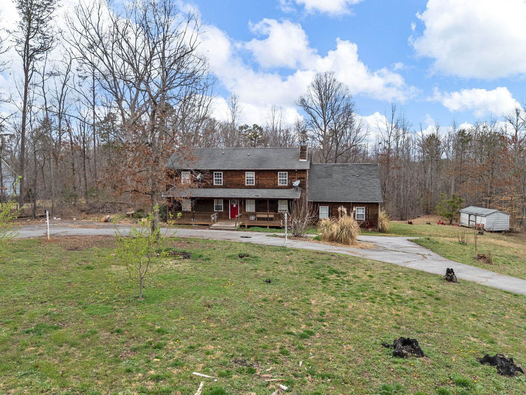 155 Ridings Road Campobello, SC 29322 - Photo 4 of 50