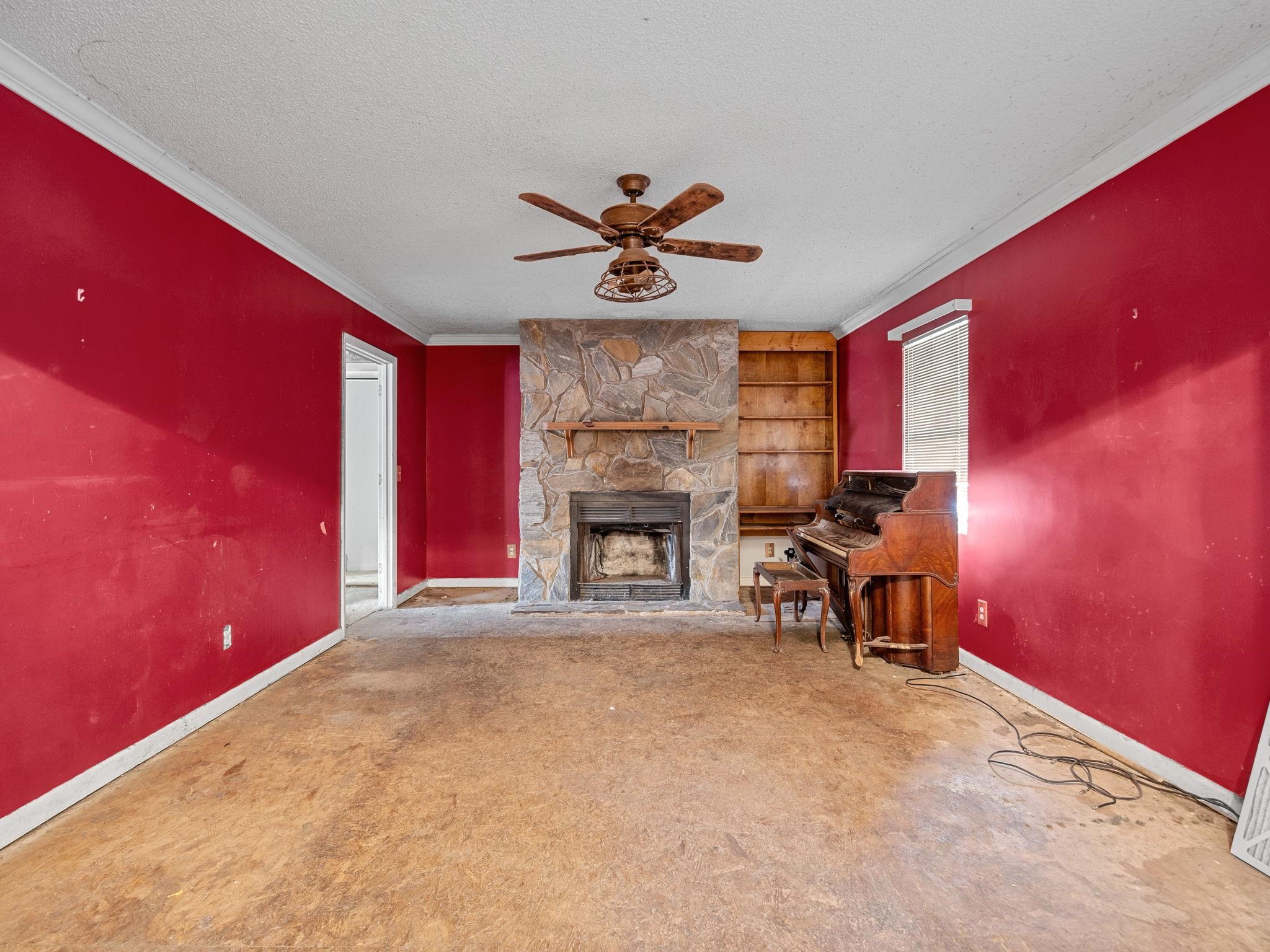 155 Ridings Road Campobello, SC 29322 - Photo 8 of 50
