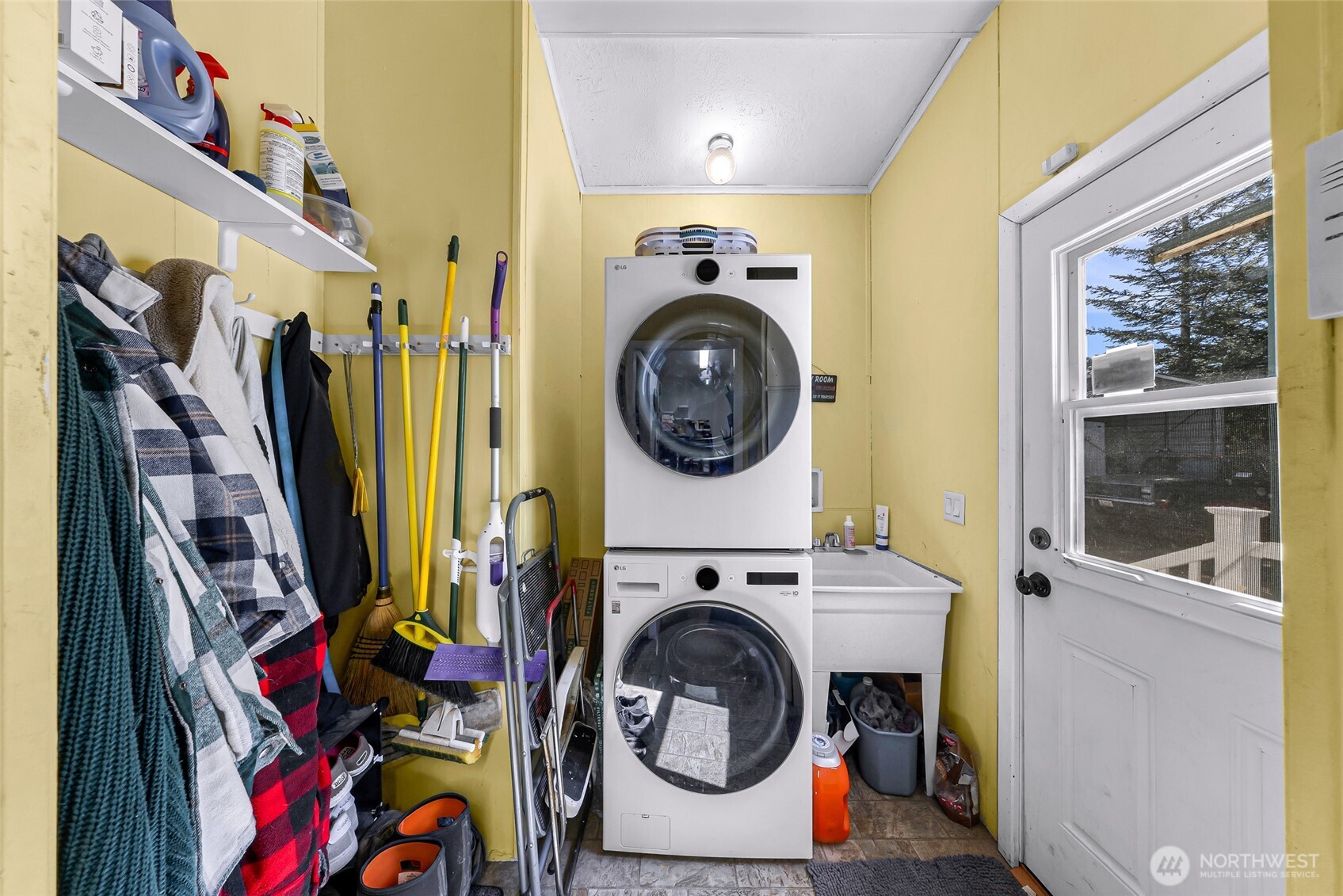 5649 Elder Road Ferndale, WA 98248 - Photo 12 of 40