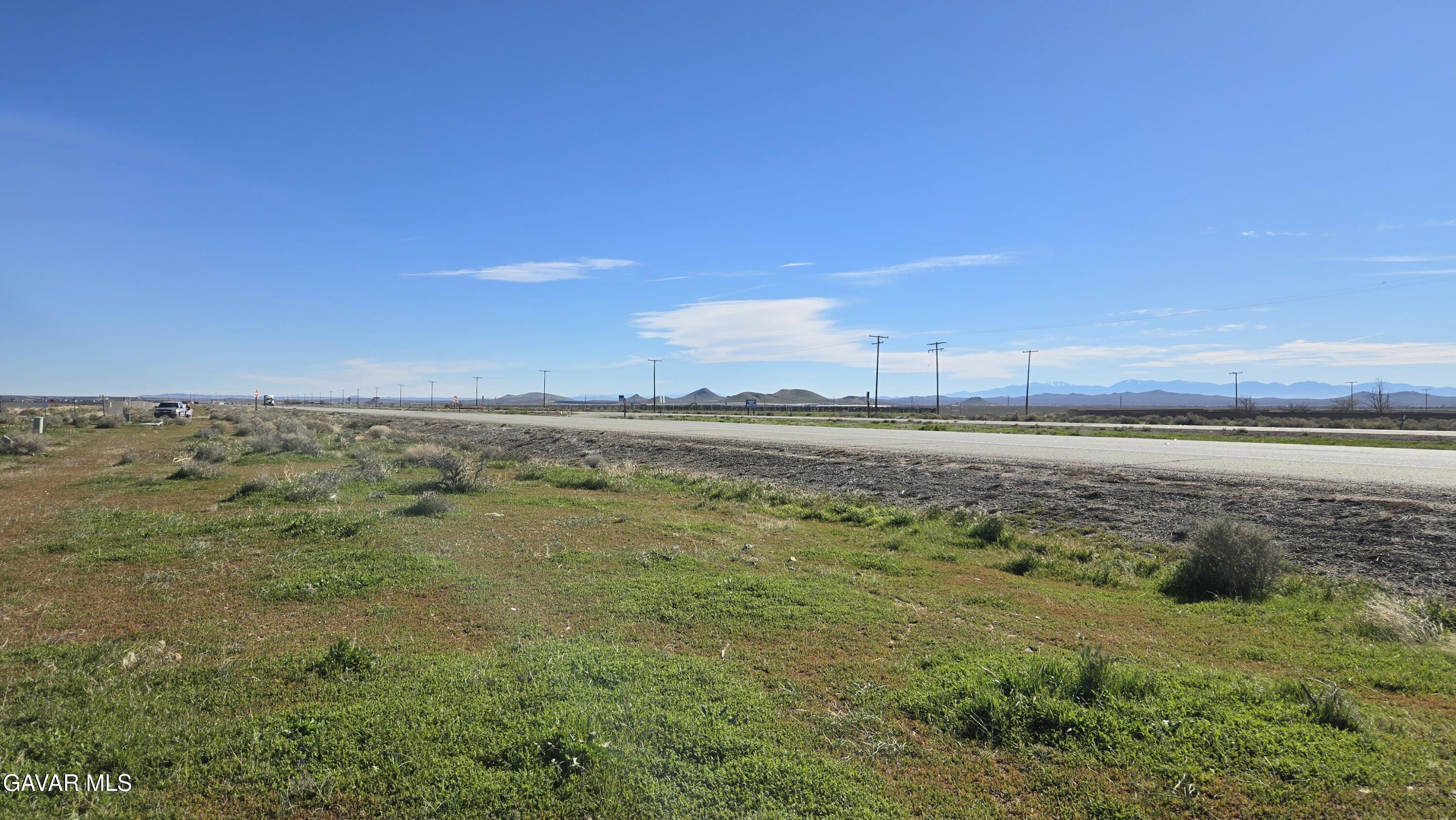 58 Business & Lonebutte Road Mojave, CA 93501 - Photo 21 of 42 a view of an ocean and beach
