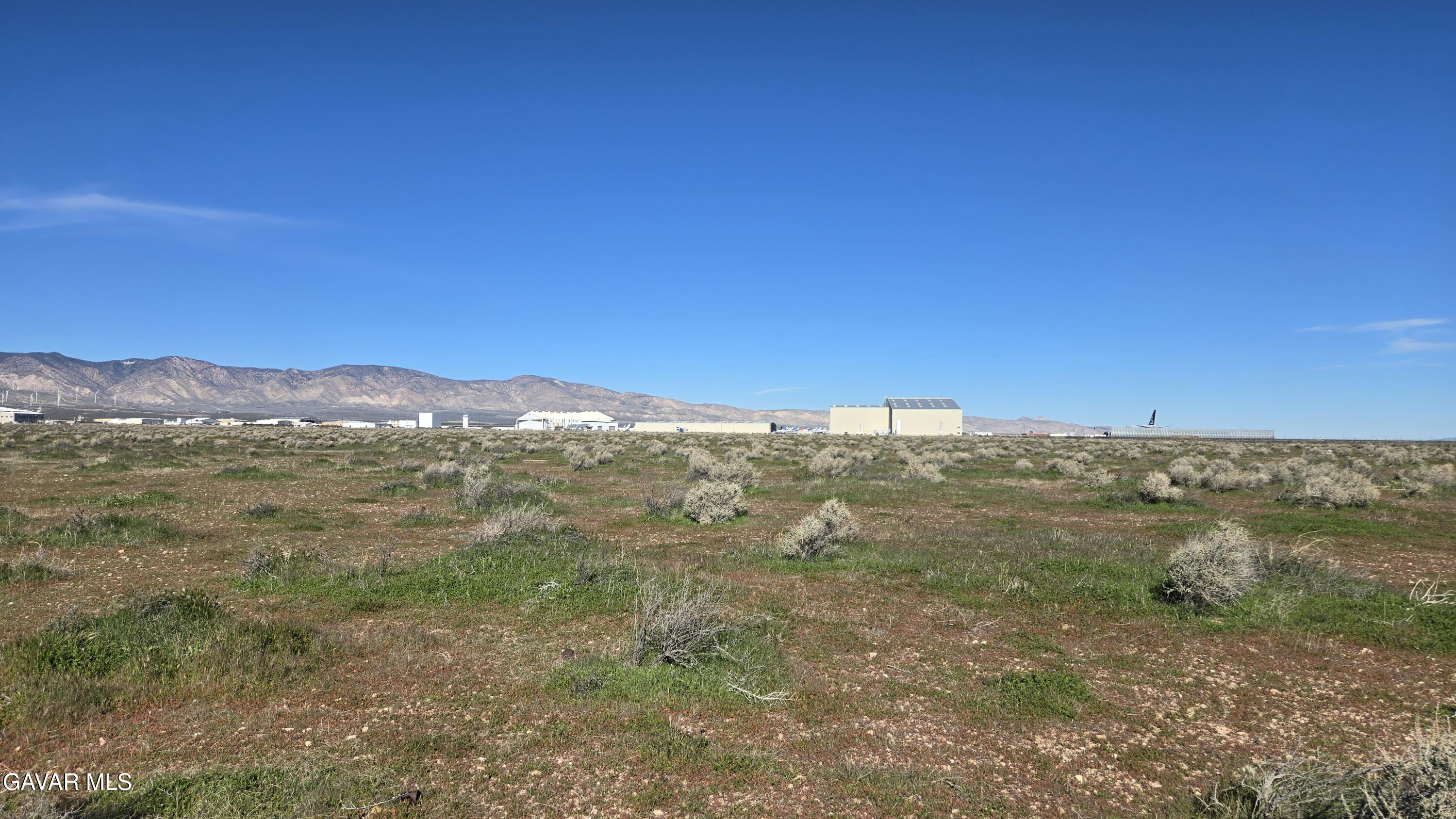 58 Business & Lonebutte Road Mojave, CA 93501 - Photo 24 of 42 a view of an ocean