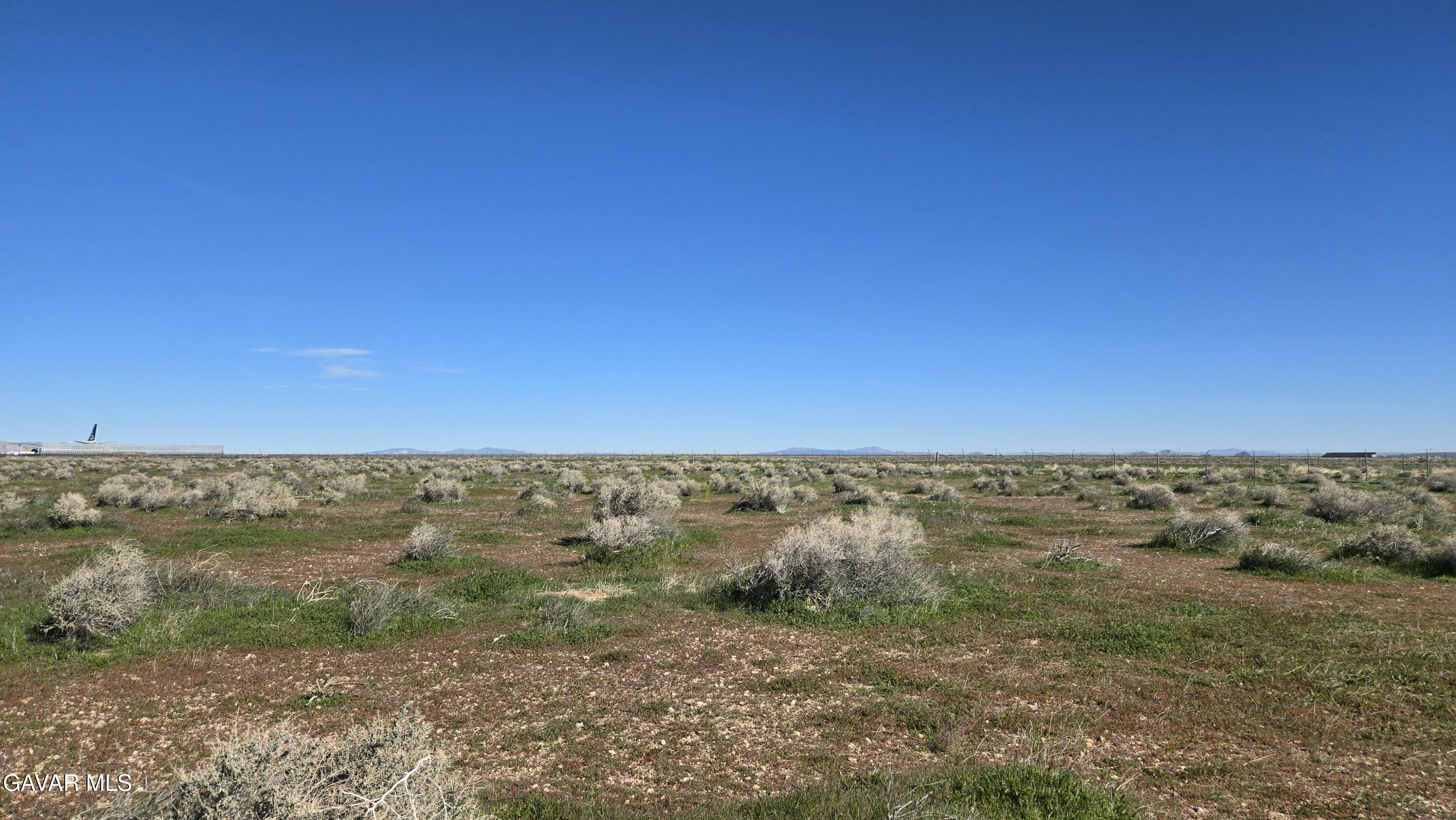 58 Business & Lonebutte Road Mojave, CA 93501 - Photo 26 of 42 a view of a field with an ocean