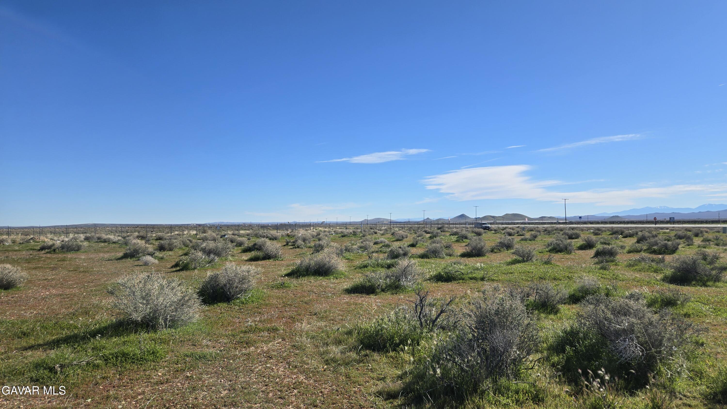 58 Business & Lonebutte Road Mojave, CA 93501 - Photo 28 of 42 a view of a city with an ocean beach