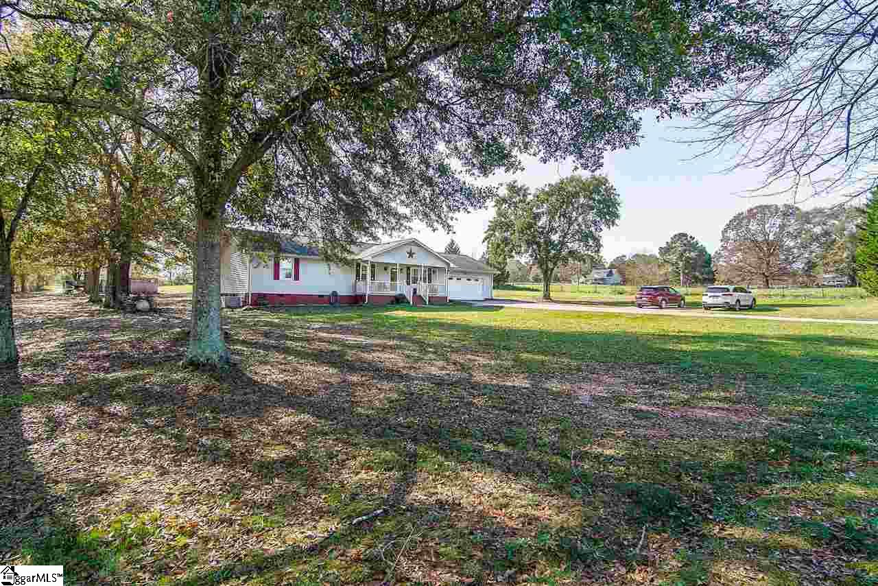118 Pineland Meadows Road Belton, SC 29627 - Photo 23 of 32