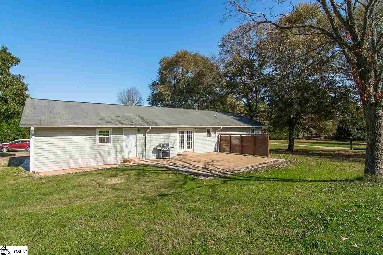118 Pineland Meadows Road Belton, SC 29627 - Photo 28 of 32