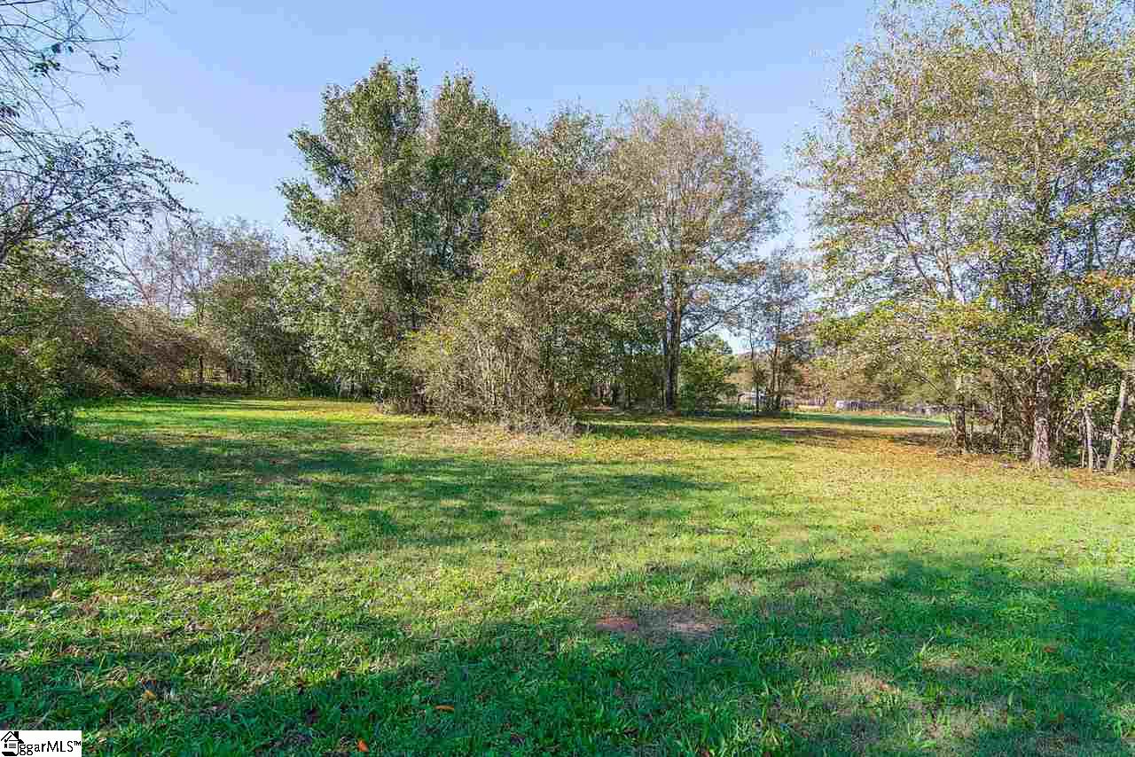 118 Pineland Meadows Road Belton, SC 29627 - Photo 30 of 32