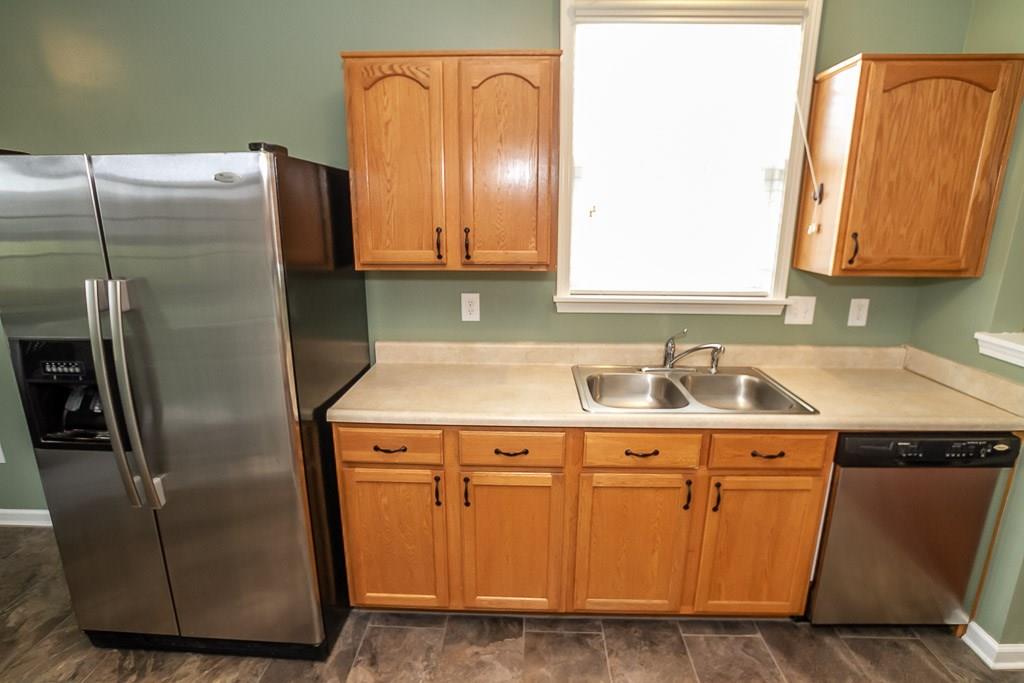 3835 Dusty Sands Road Whitestown, IN 46075 - Photo 8 of 25