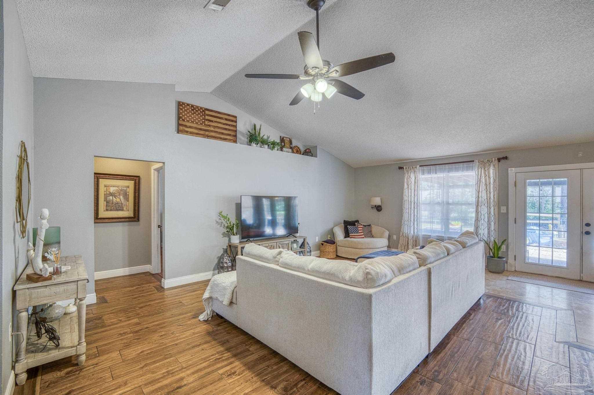 1944 Seahawk Lane Navarre, FL 32566 - Photo 15 of 41 Gallery Image 15