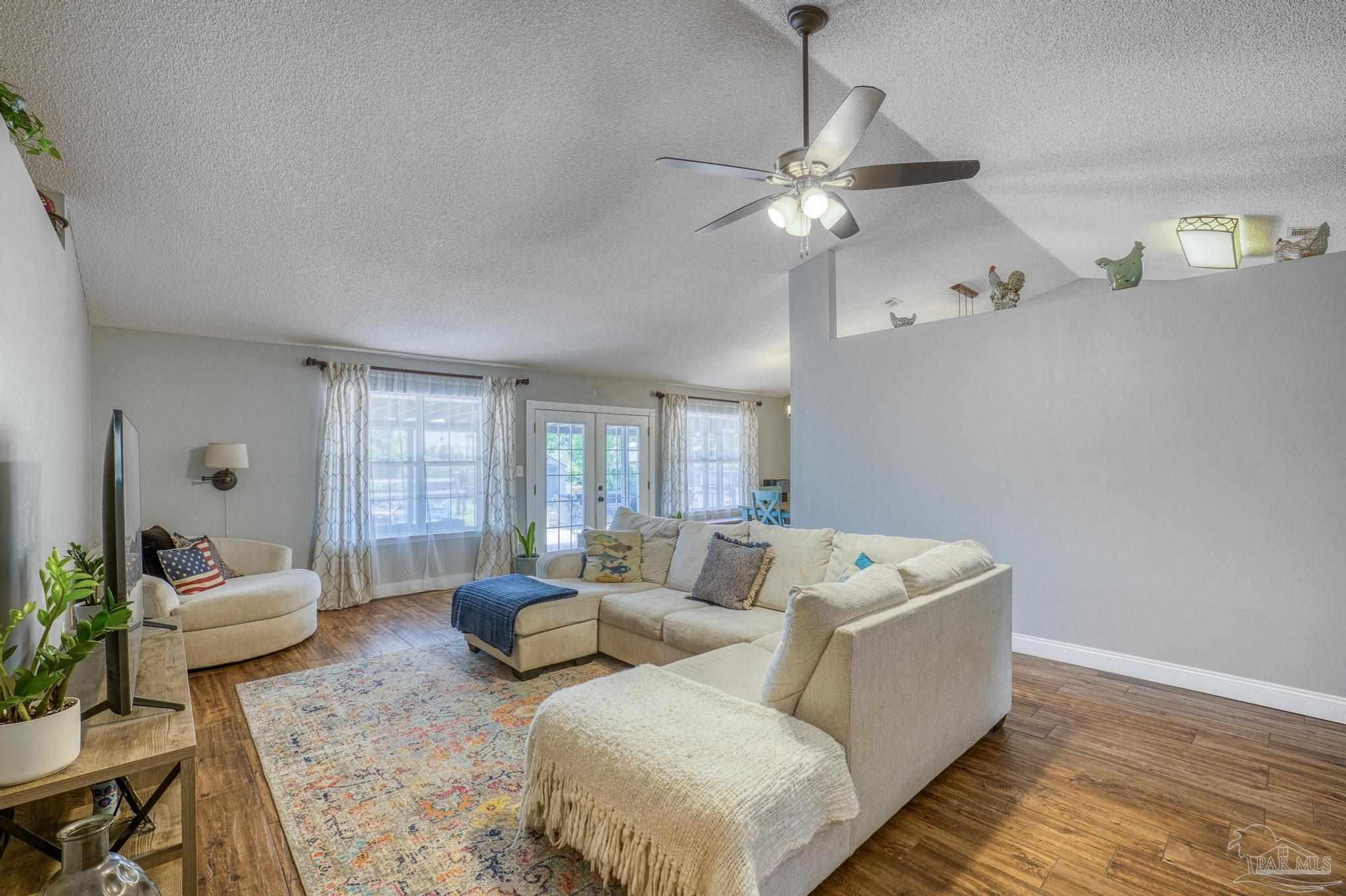 1944 Seahawk Lane Navarre, FL 32566 - Photo 17 of 41 Gallery Image 17