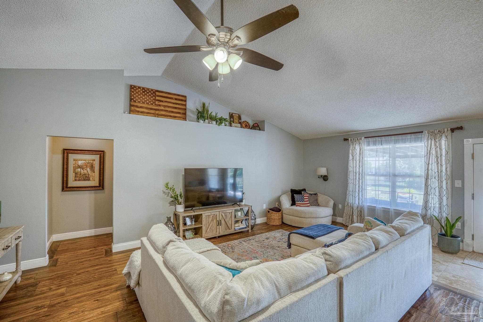 1944 Seahawk Lane Navarre, FL 32566 - Photo 3 of 41 Gallery Image 3