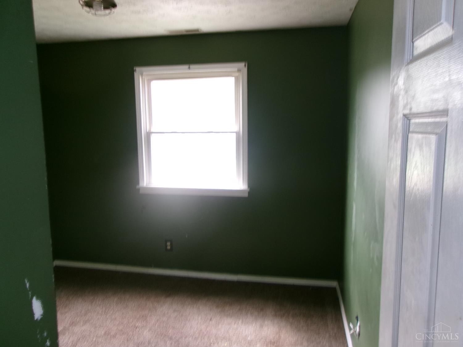 1872 Stivers Road Aberdeen, OH 45101 - Photo 11 of 14