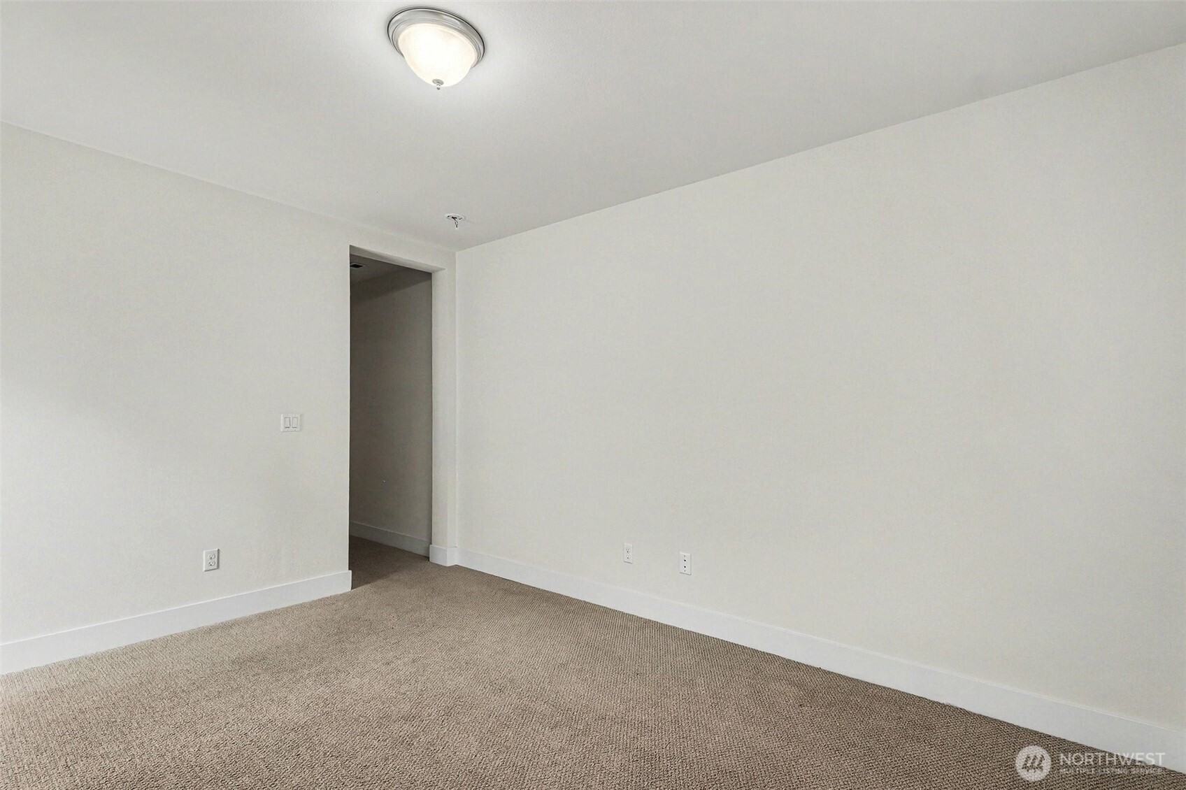 18530 46th Avenue Southeast Bothell, WA 98012 - Photo 22 of 40