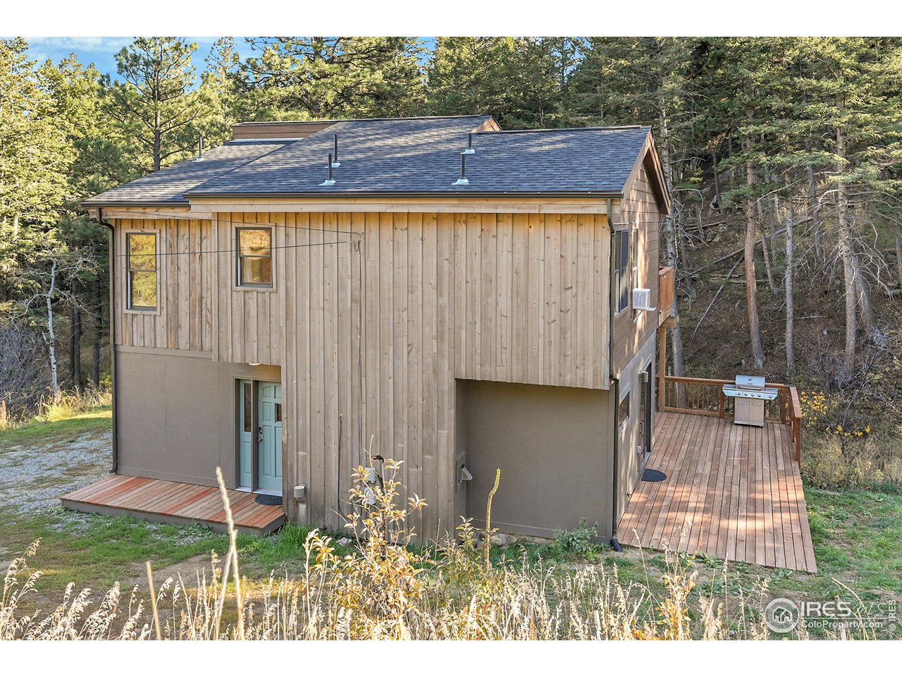 342 Brook Circle Boulder, CO 80302 - Photo 24 of 25 a aerial view of a house with a garden