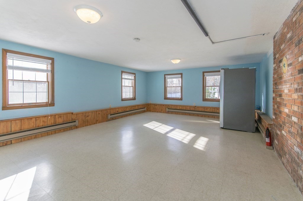 214 Captain Road Longmeadow, MA 01106 - Photo 25 of 29 a view of empty room with window