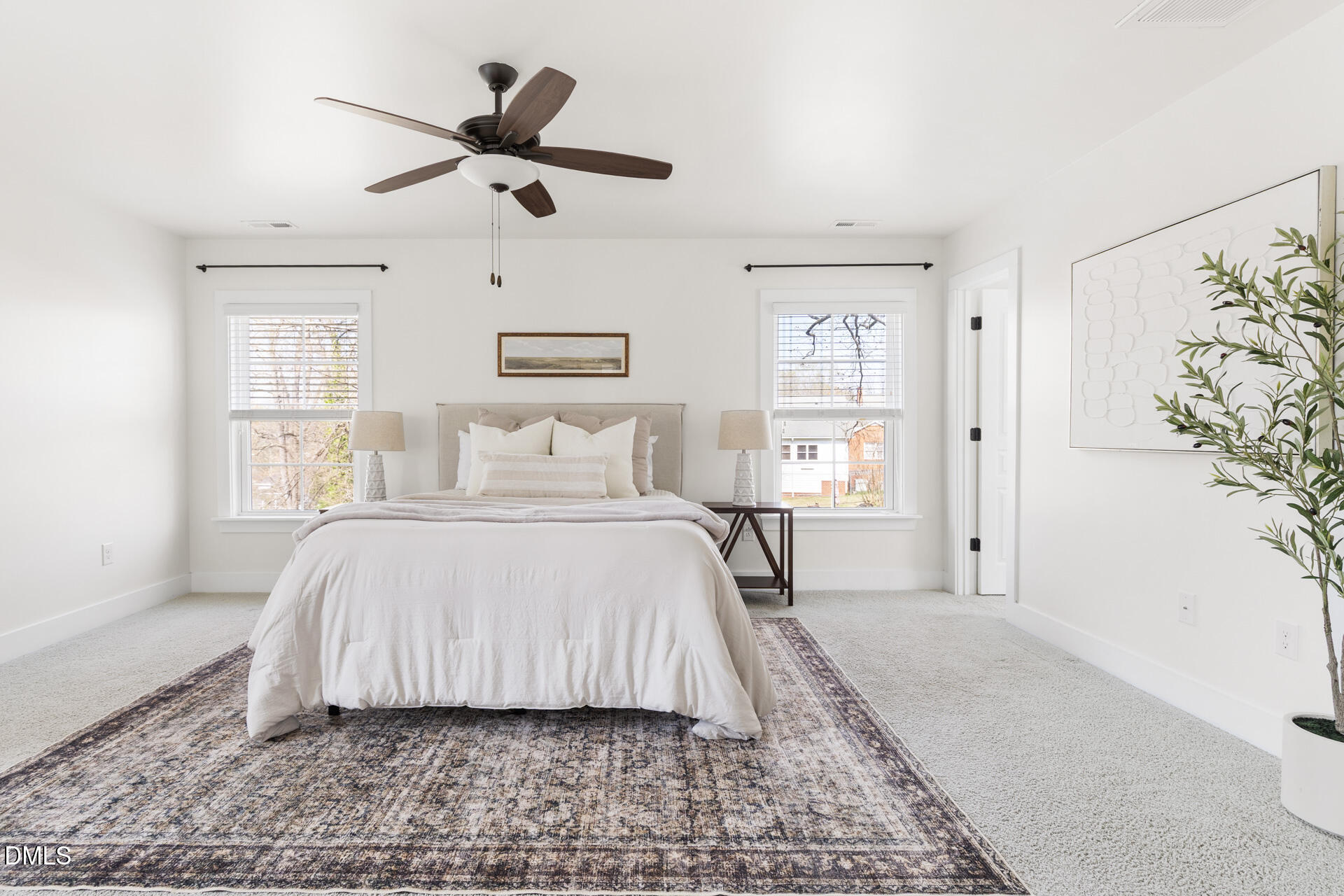 1510 South Roxboro Street Durham, NC 27707 - Photo 4 of 44 1510-S-Roxboro-127