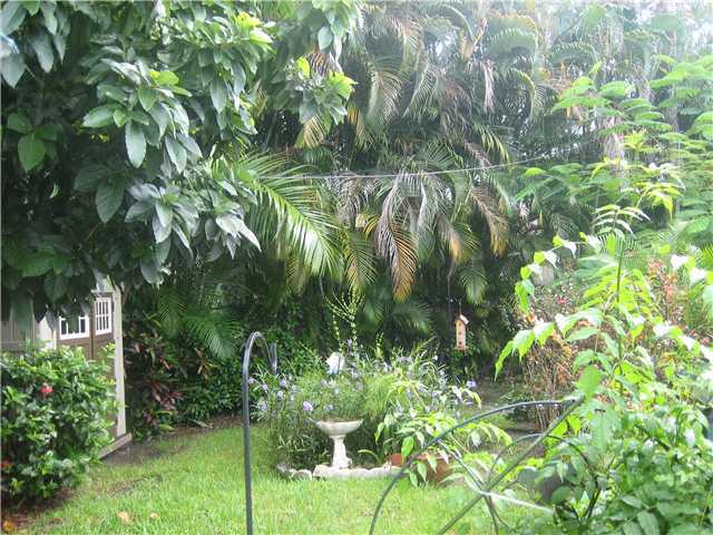 47 E Road Delray Beach, FL 33483 - Photo 1 of 10 Primary Photo