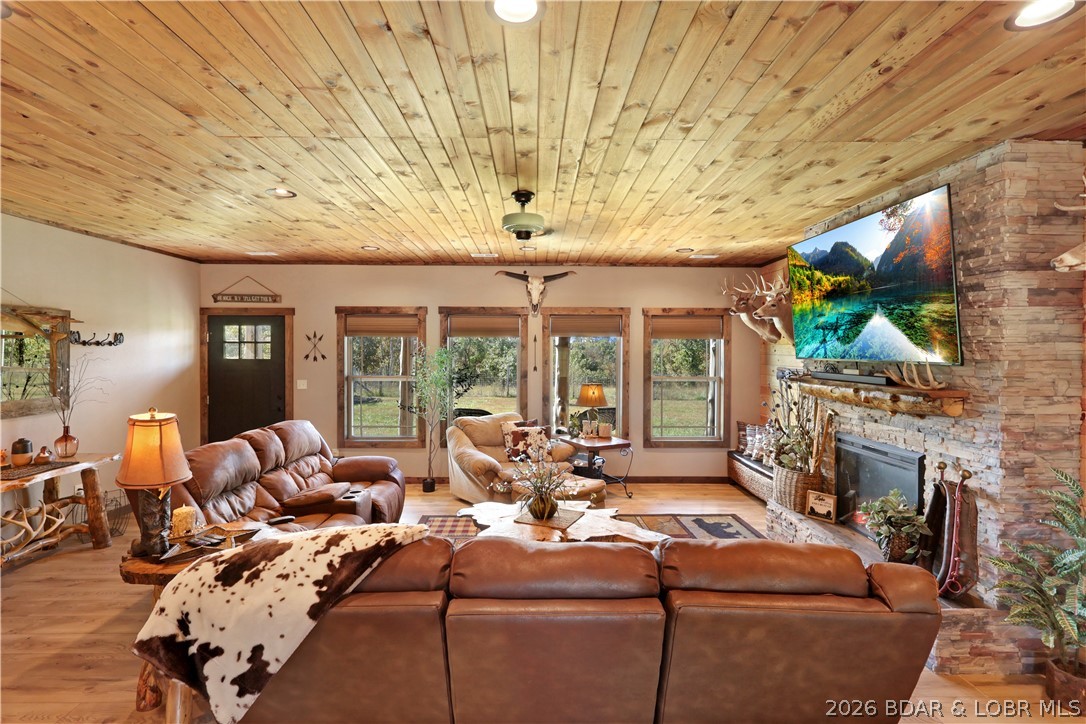 118 Uncle Dee Road Brumley, MO 65017 - Photo 12 of 57 So warm and inviting.