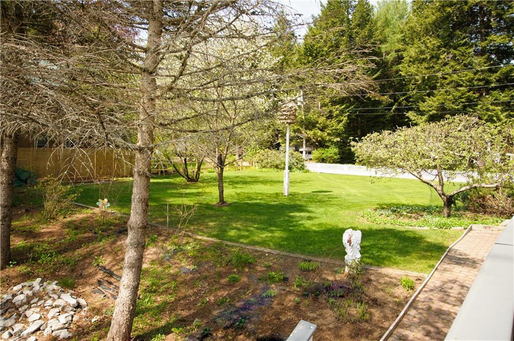 78 Pine Point Road Oxford, ME 04270 - Photo 29 of 35 Side Lawn