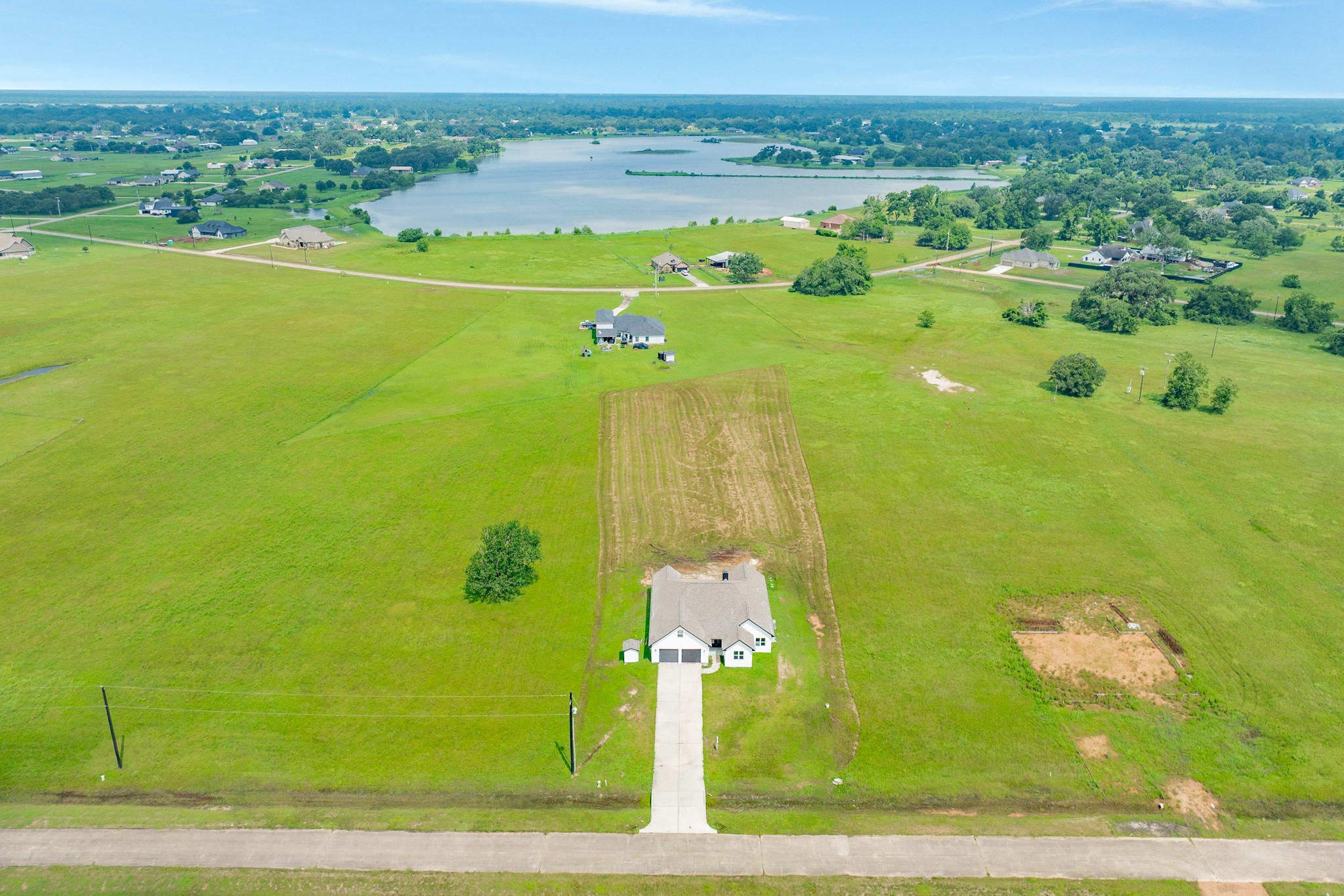 302 Colt Trail Angleton, TX 77515 - Photo 29 of 38