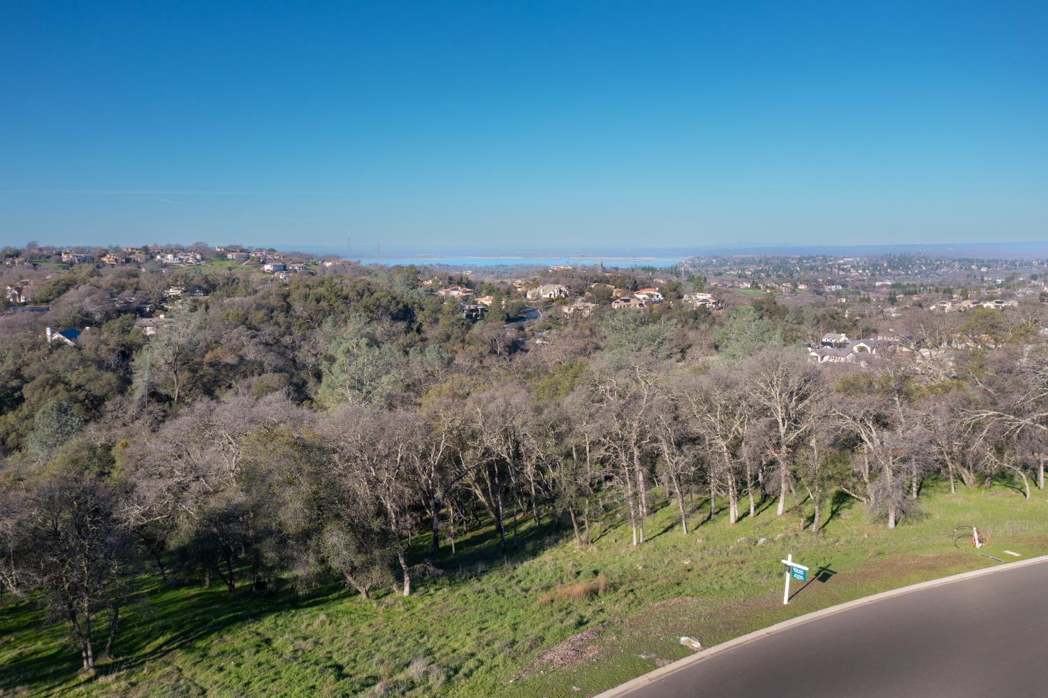 4095 Raphael Drive El Dorado Hills, CA 95762 - Photo 2 of 13 a view of a yard with a sink