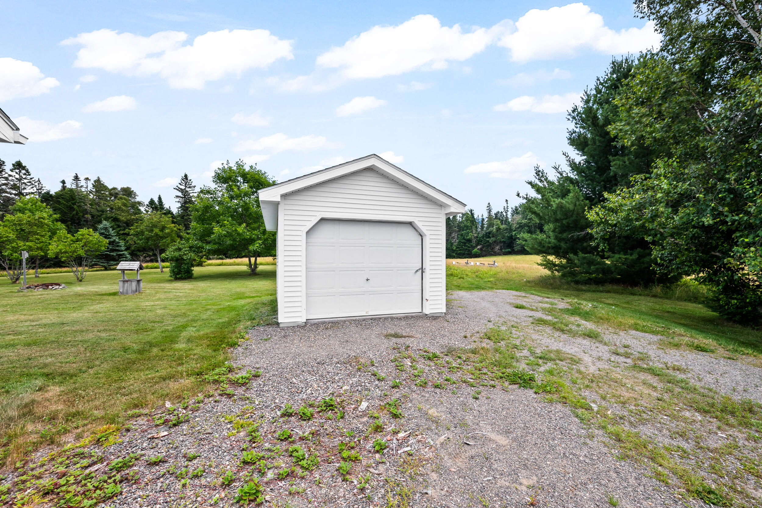 177 Dallas Hill Road Dallas Plt, ME 04970 - Photo 4 of 23 DSC_8220