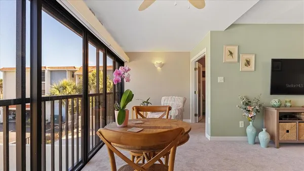 a view of a livingroom with furniture