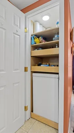 a hallway with closet