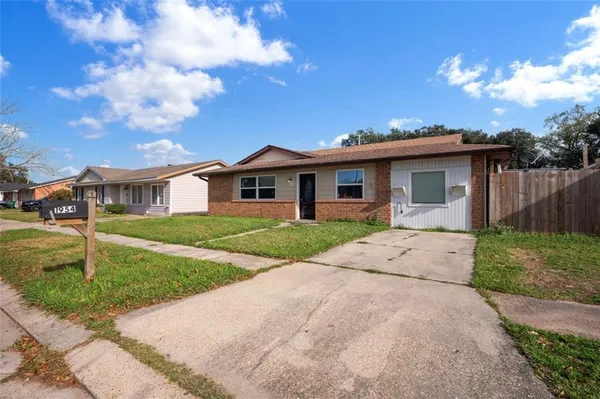 $1,500 | 1954 Longwood Court, Laplace, LA 70068