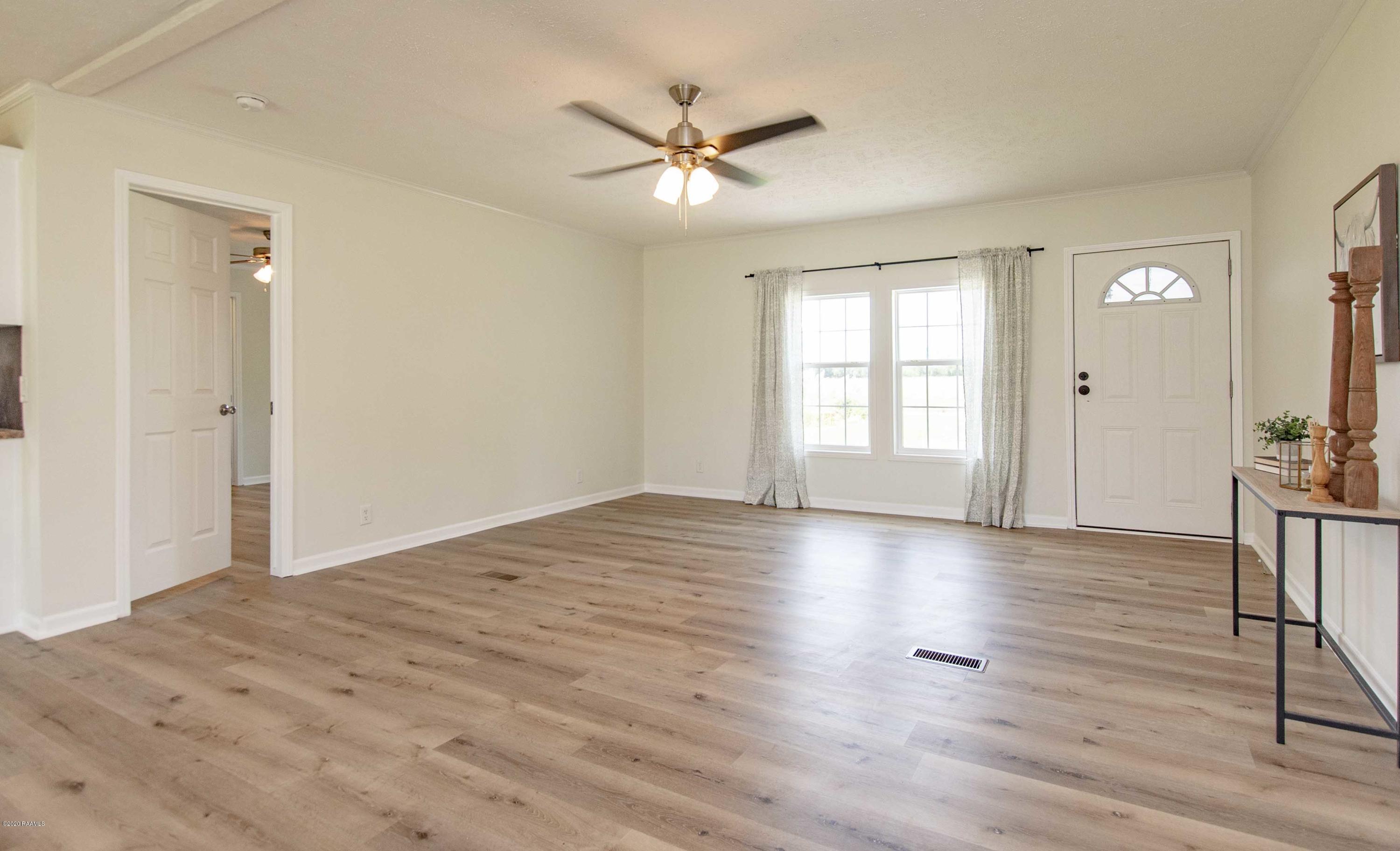411 Iseringhausen Road Church Point, LA 70525 - Photo 10 of 23 Gallery Image 10