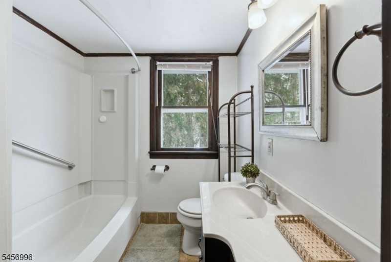 41 Summit Road Sparta, NJ 07871 - Photo 14 of 31 Gallery Image 14