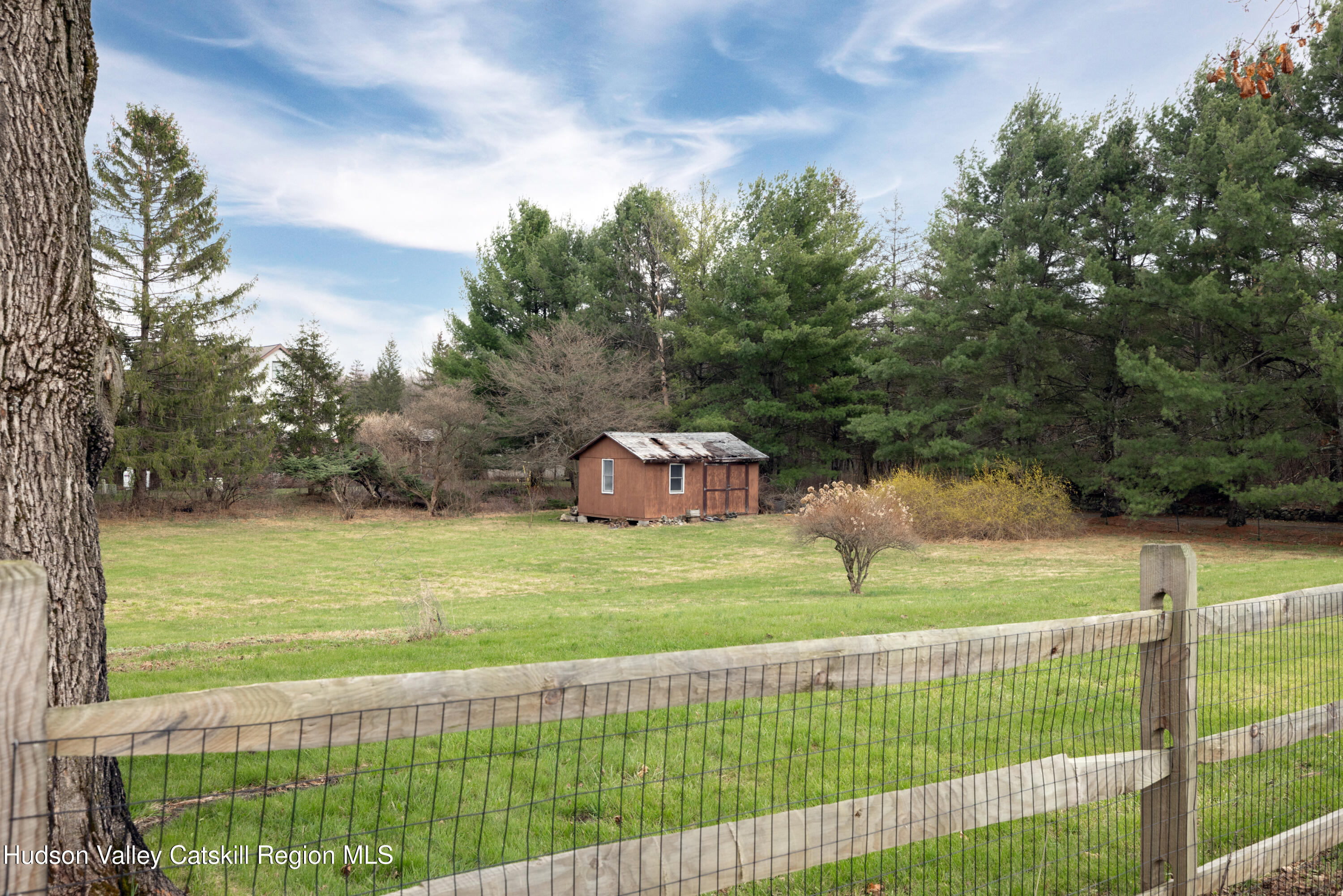 186 Commons Road Germantown, NY 12526 - Photo 19 of 22 19_186_Commons__UpstateCurious-26