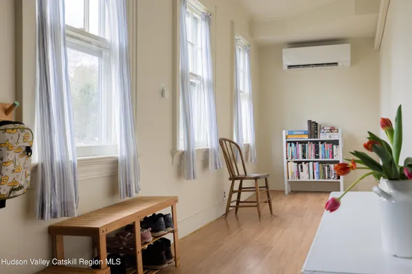 $495,000 | 186 Commons Road, Germantown, NY 12526