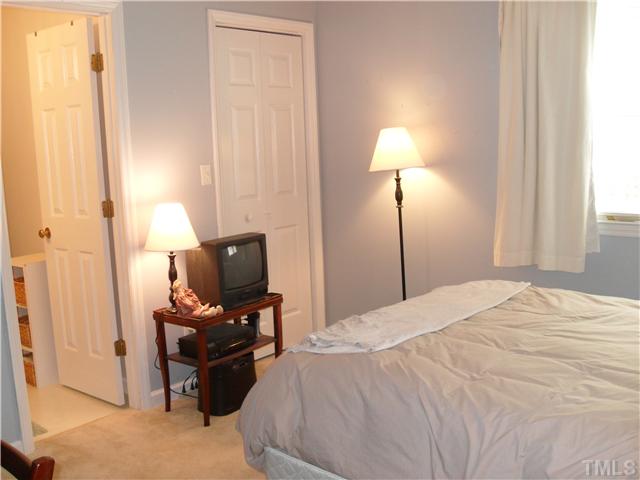 126 Timber Ridge Drive Durham, NC 27713 - Photo 8 of 16 2nd Bedroom With Huge Walk In Closet and Full Bath.