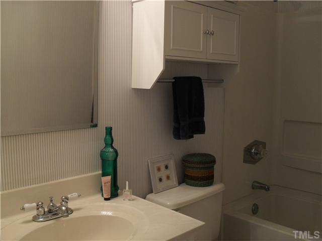 126 Timber Ridge Drive Durham, NC 27713 - Photo 9 of 16 2nd Bathroom