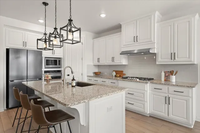 $799,000 | 225 Fontainebleau Street, Georgetown, TX 78628