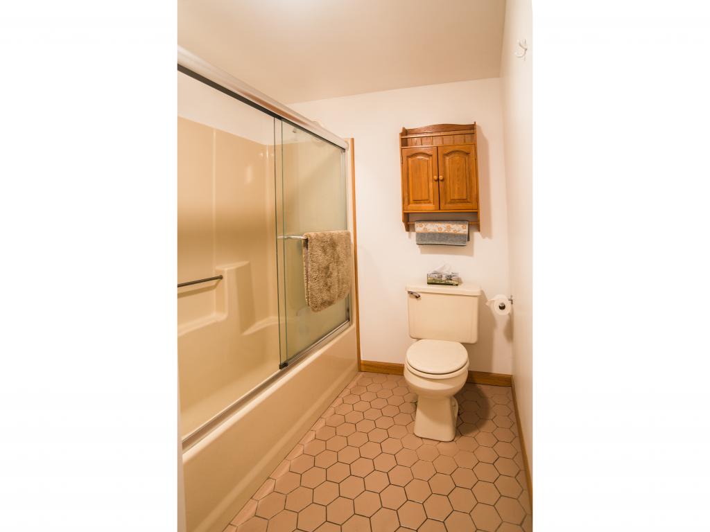 7 Birch Hill Road Hooksett, NH 03106 - Photo 24 of 36