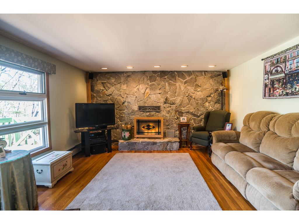 7 Birch Hill Road Hooksett, NH 03106 - Photo 9 of 36