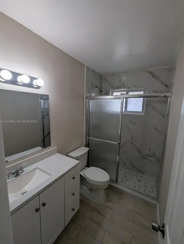 $2,000 | 1908 Northwest 17th Street, Unit 1908, Miami, FL 33125