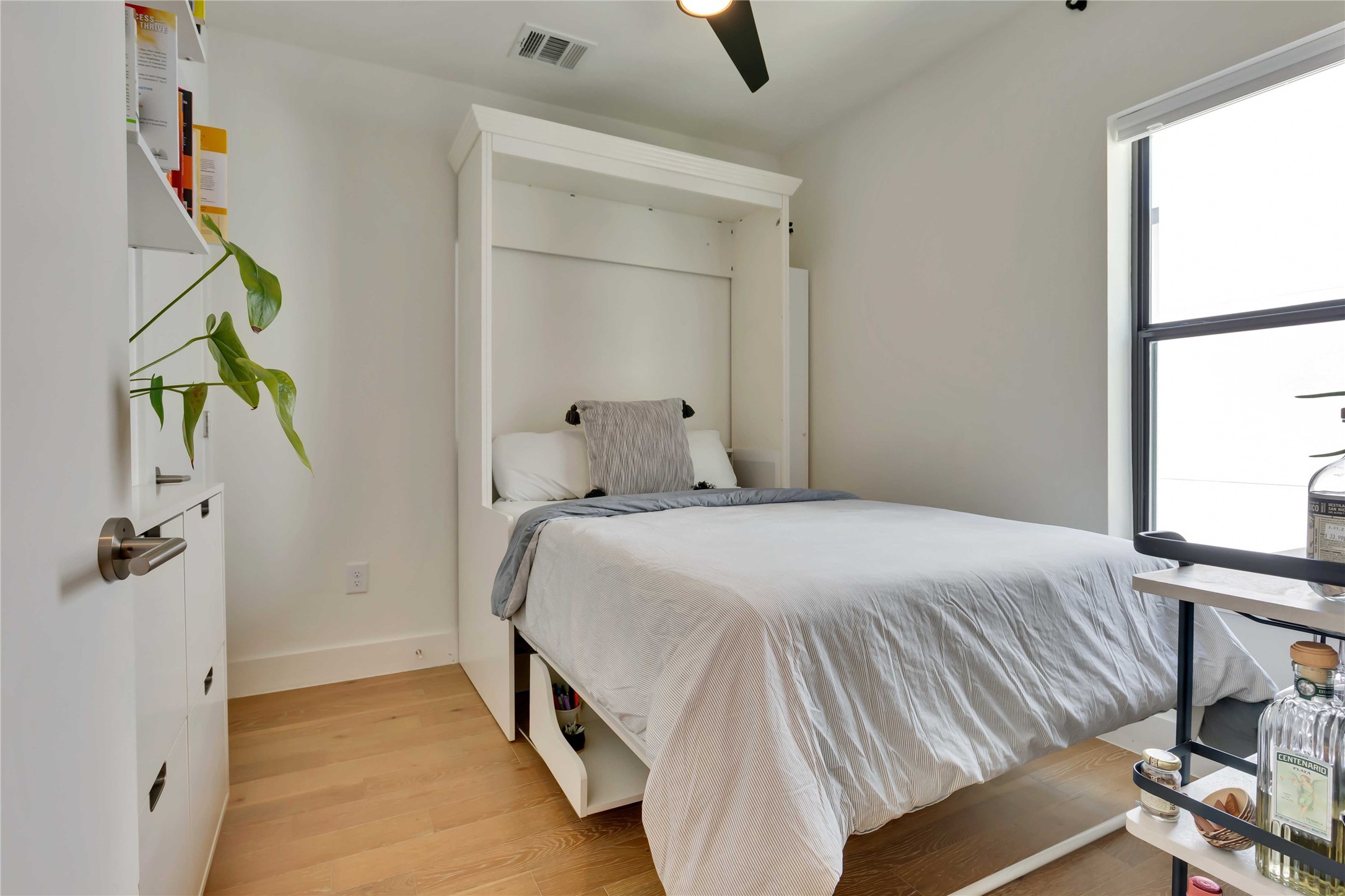 1128 Chicon Street, Unit 201 Austin, TX 78702 - Photo 13 of 30