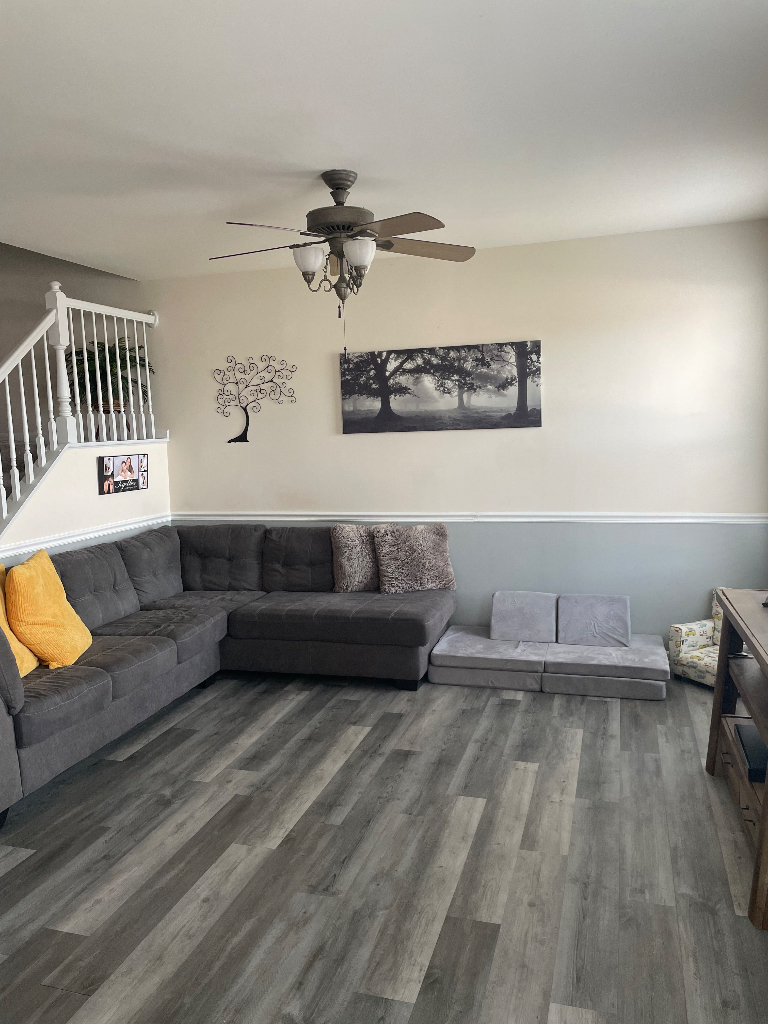 1027 Horizon Ridge Lake In The Hills, IL 60156 - Photo 4 of 21 a living room with furniture and a wooden floor